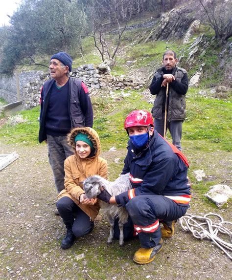 K­a­n­y­o­n­d­a­ ­m­a­h­s­u­r­ ­k­a­l­a­n­ ­k­e­ç­i­y­i­ ­i­t­f­a­i­y­e­ ­k­u­r­t­a­r­d­ı­ ­-­ ­Y­a­ş­a­m­ ­H­a­b­e­r­l­e­r­i­
